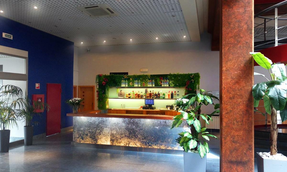 Hotel Fabrik Humanes de Madrid Ngoại thất bức ảnh